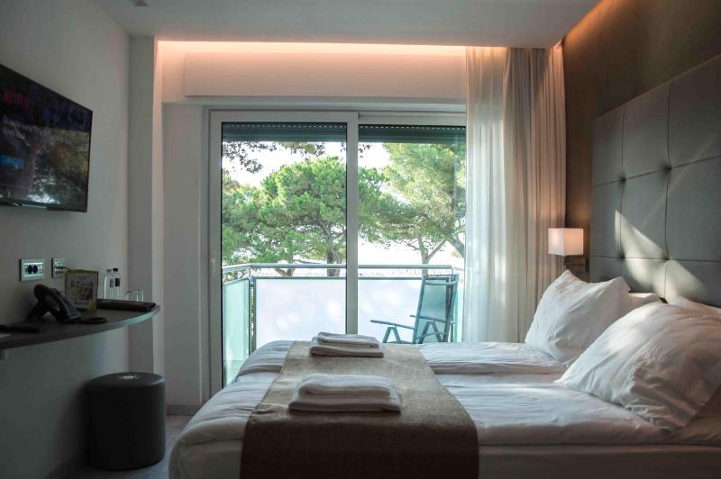 Double Room image 1