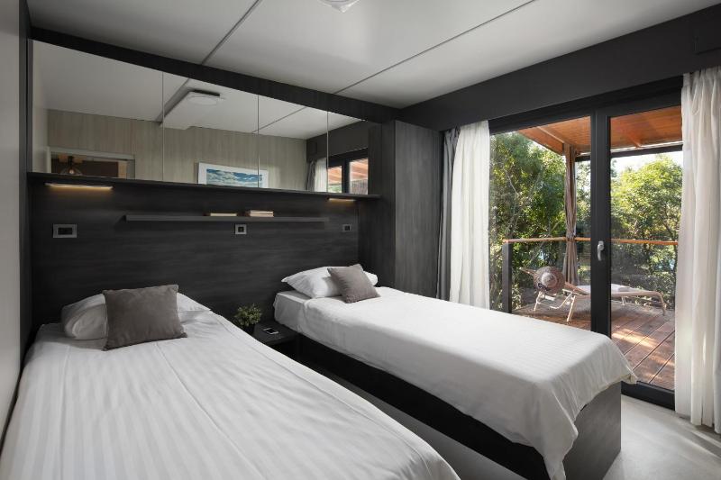 Family Beach Villa image 4