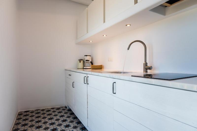 Deluxe Apartment image 1