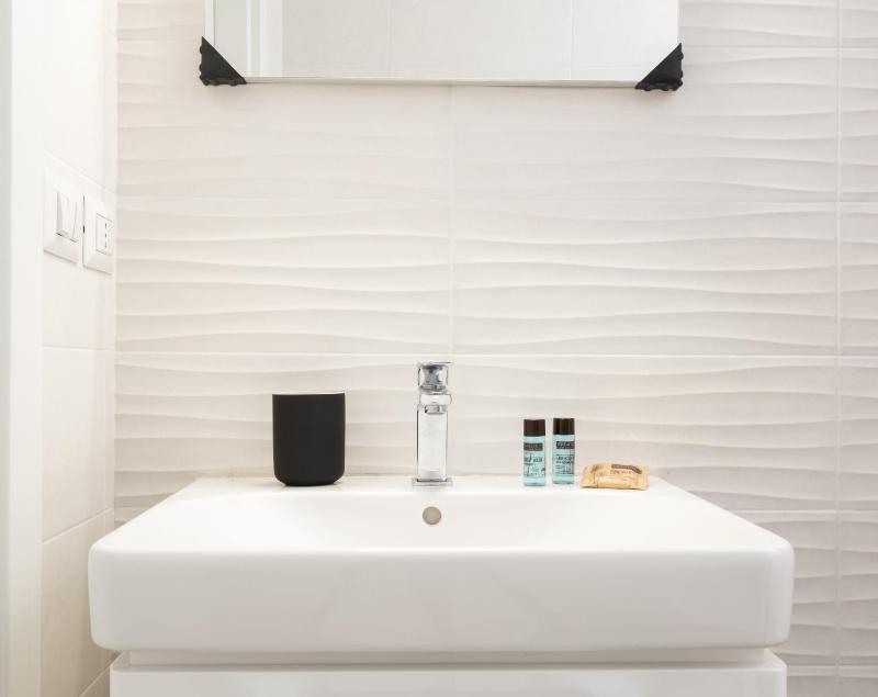 Residence delle Erbe by Studio Vita - image 13