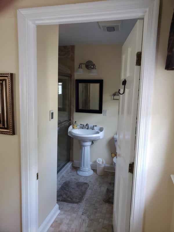 King Room image 4