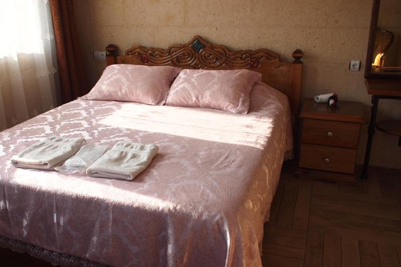Deluxe Double Room image 4