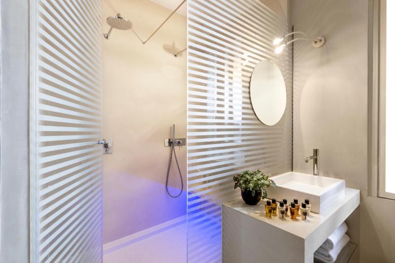 Loft - Separate Building image 1