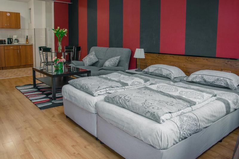 Apartment image 4