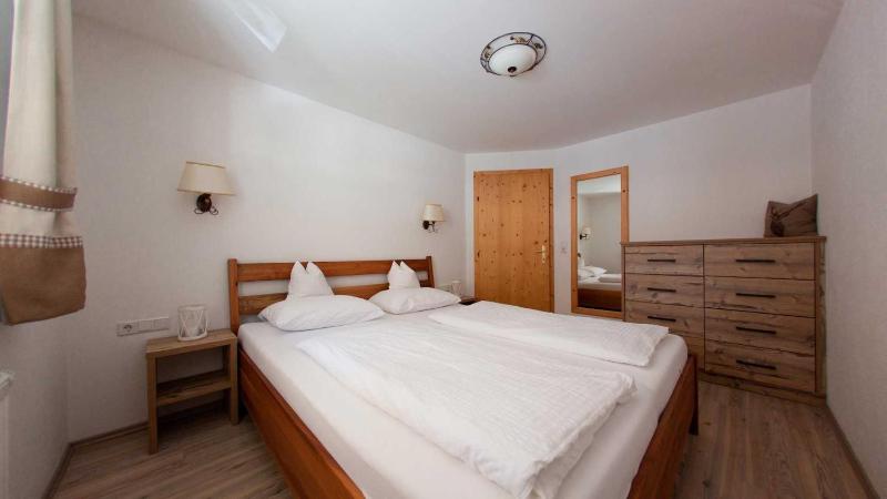 One-Bedroom Apartment (2 Adults) image 3