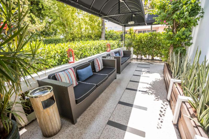 Metropole Suites South Beach - image 5