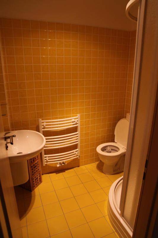 Triple Room with Balcony image 2