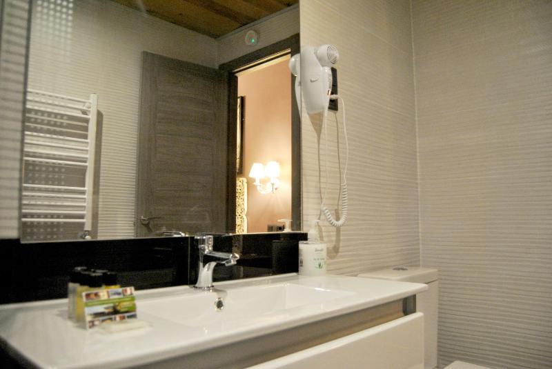 Superior Chalet image 4