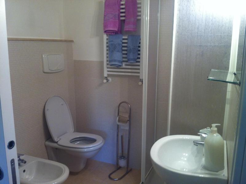 Double or Twin Room image 2