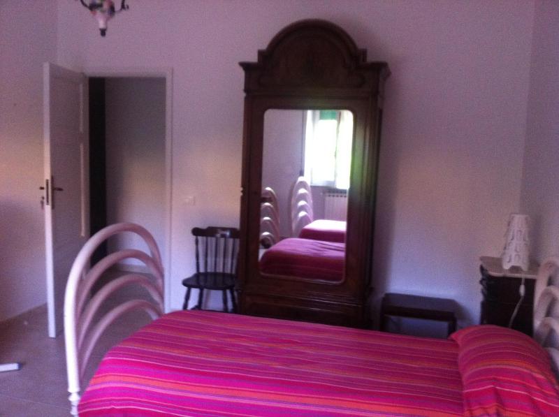 Double or Twin Room image 4
