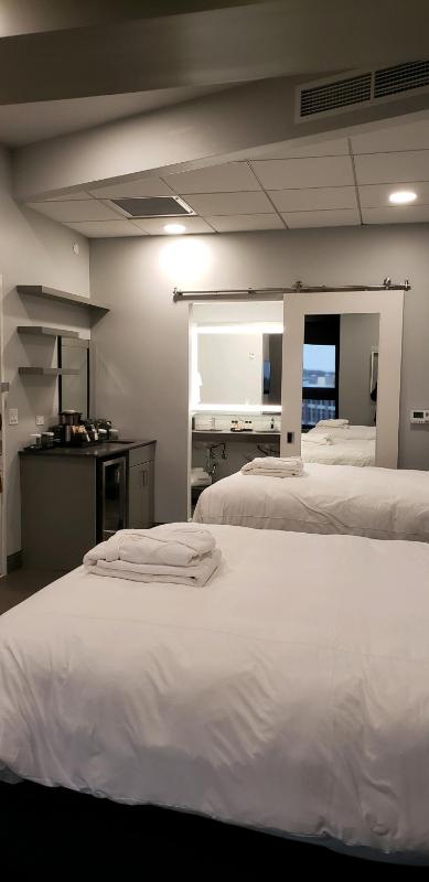 Deluxe Queen Room with Two Queen Beds image 2
