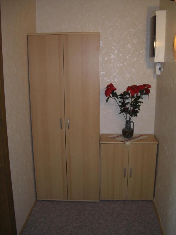 One-Bedroom Apartment with Terrace image 2