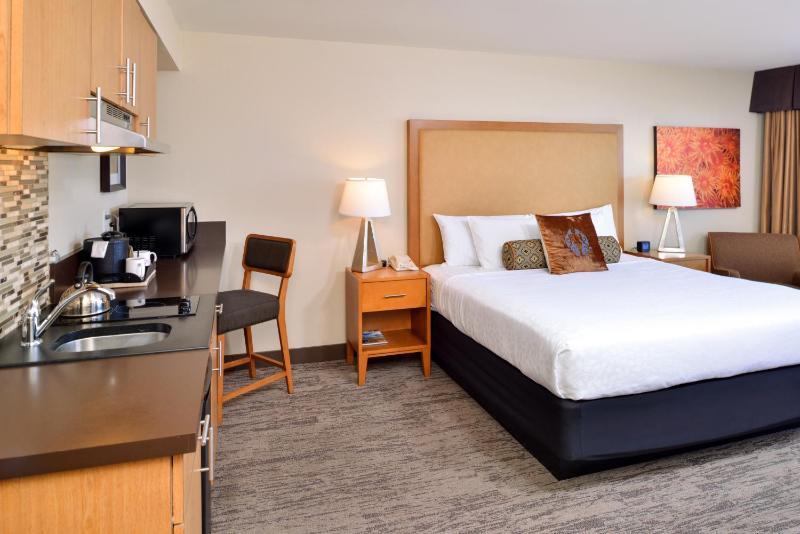 The Coho Oceanfront Lodge - image 37