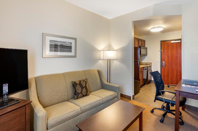 MainStay Suites Near Denver Downtown - image 23