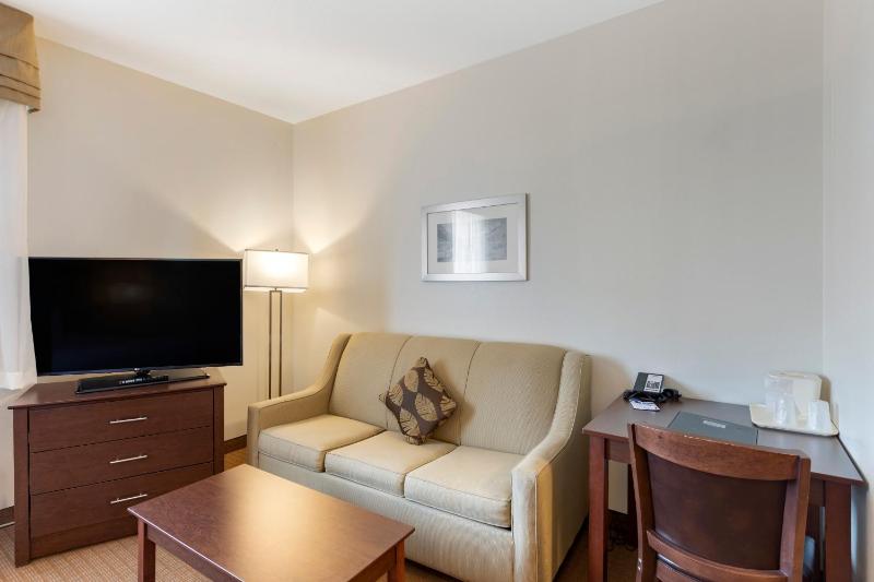 MainStay Suites Near Denver Downtown - image 41