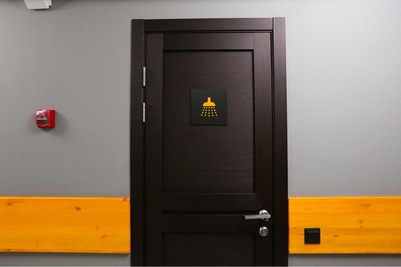 Bed in 6-Bed Dormitory Room image 3