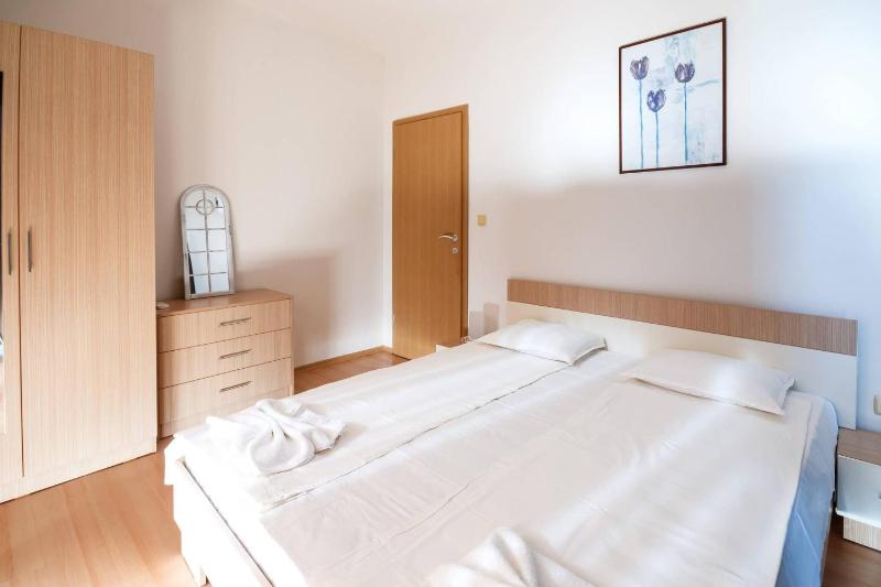 Seaside Garden Apartment with 2 BR for up to 5 pax - image 6