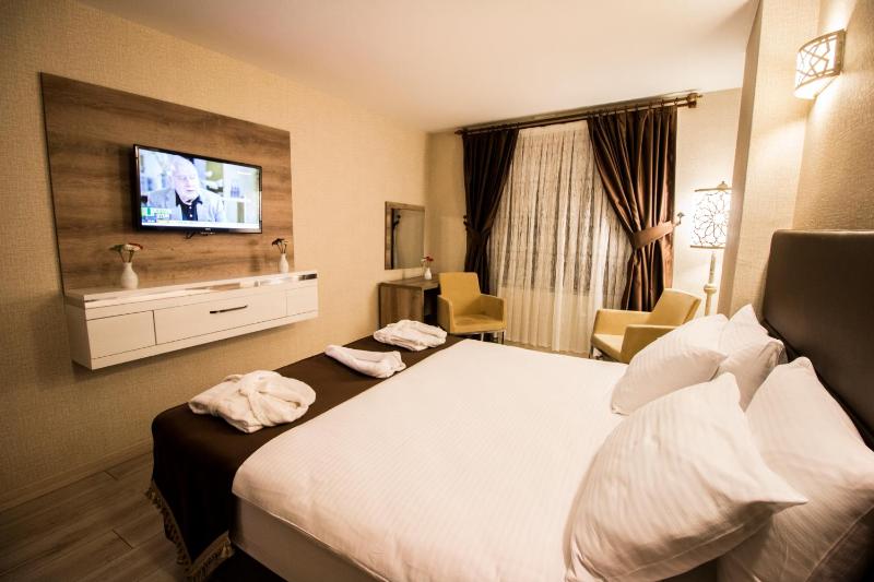 Business Room image 3