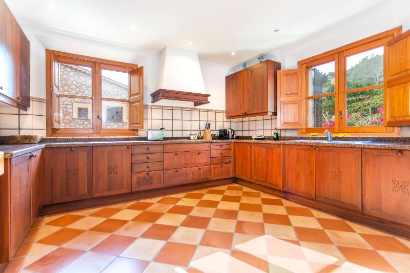 Four-Bedroom House image 2