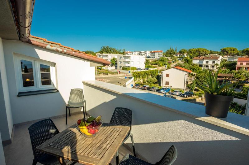 Two-Bedroom Apartment with Balcony image 4