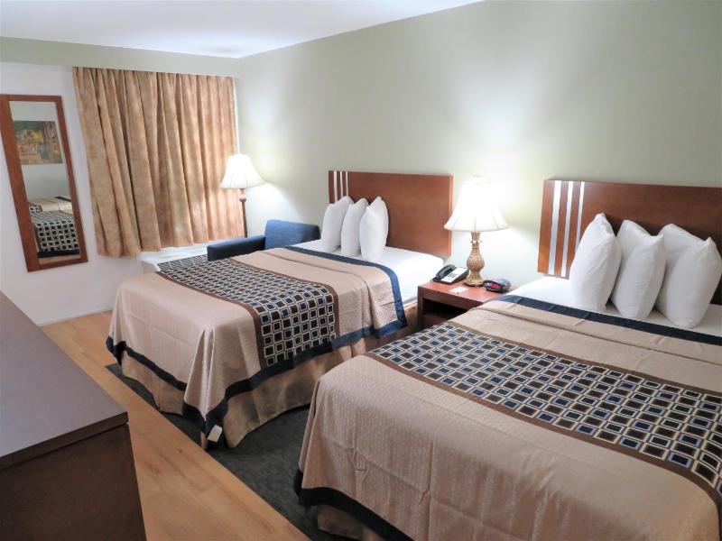 Double Room with Two Double Beds - Non-Smoking image 1