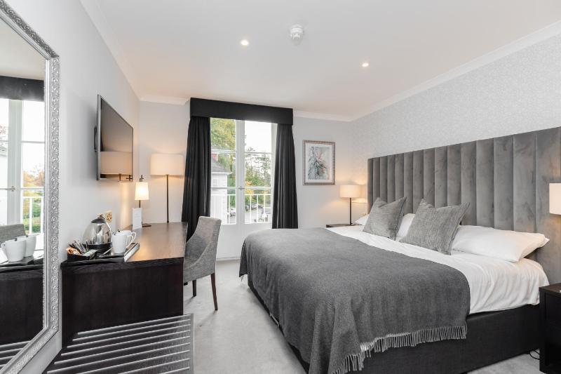 Deluxe Double Room image 1