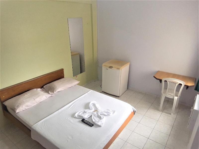 Hotel Dez De Julho - image 10