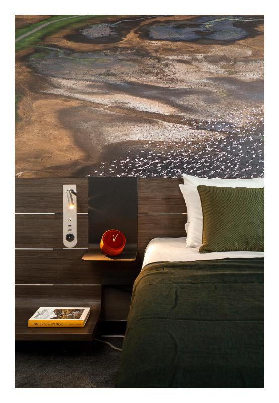 Classic Twin Room image 2