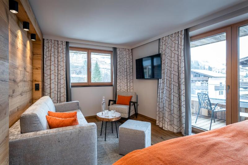 Suite with Balcony image 4