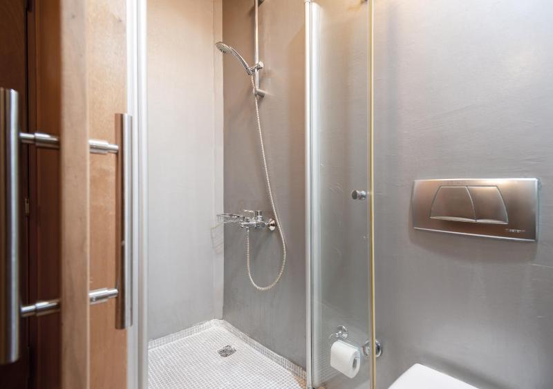 Mayer Loft Suites - image 7