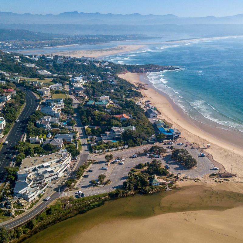 Plett Beachfront Guest House - image 6