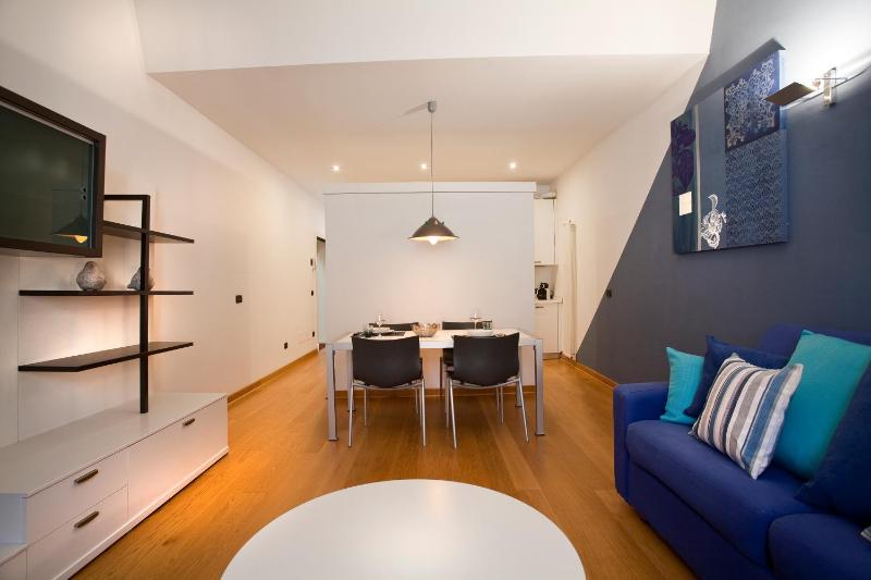 Apartment image 3