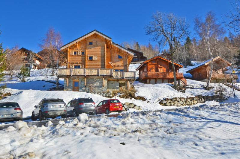 Superior Chalet image 2