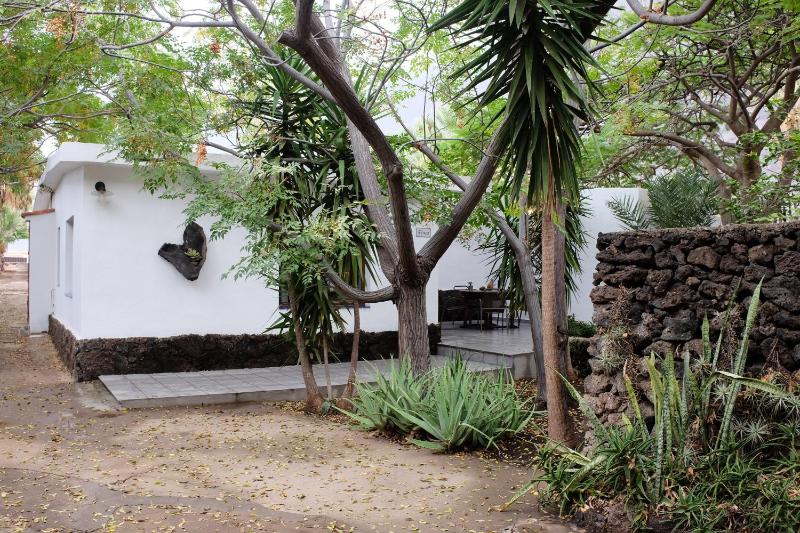 Apartment with Terrace (6 Adults) image 2