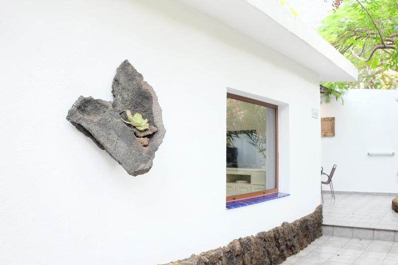 Apartment with Terrace (6 Adults) image 4