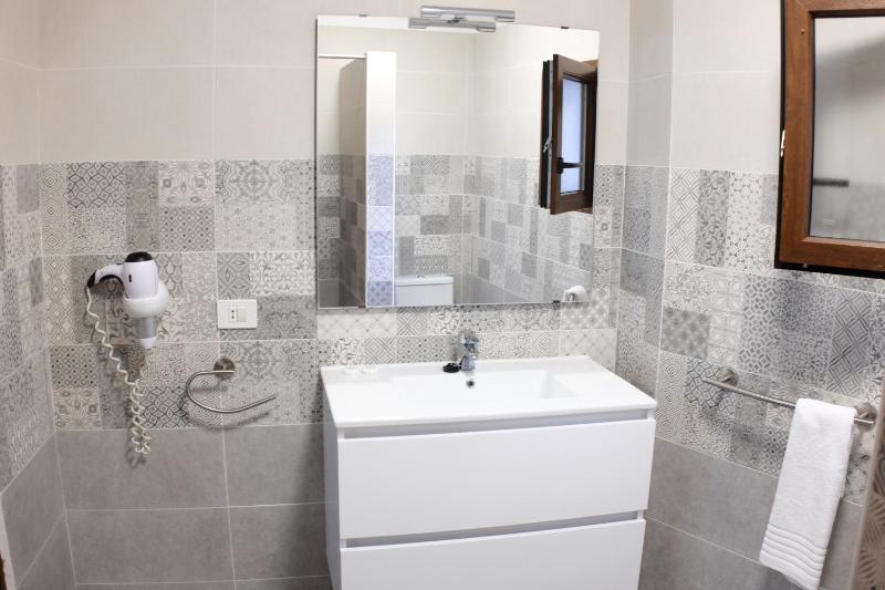 Apartment with Terrace (4 Adults) image 3