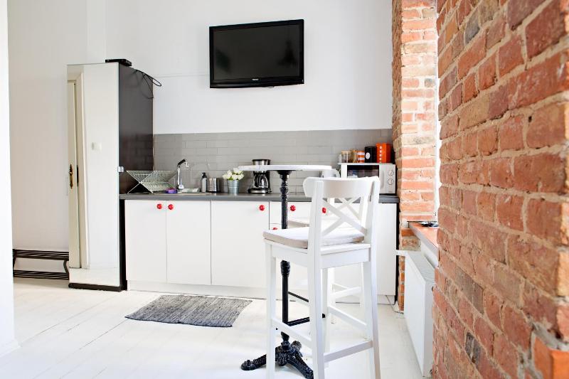 Apartamenty Królewska - image 20