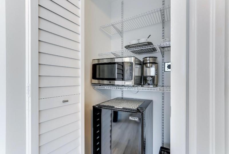 iCoconutGrove - Luxurious Vacation Rentals in Coconut Grove - image 10