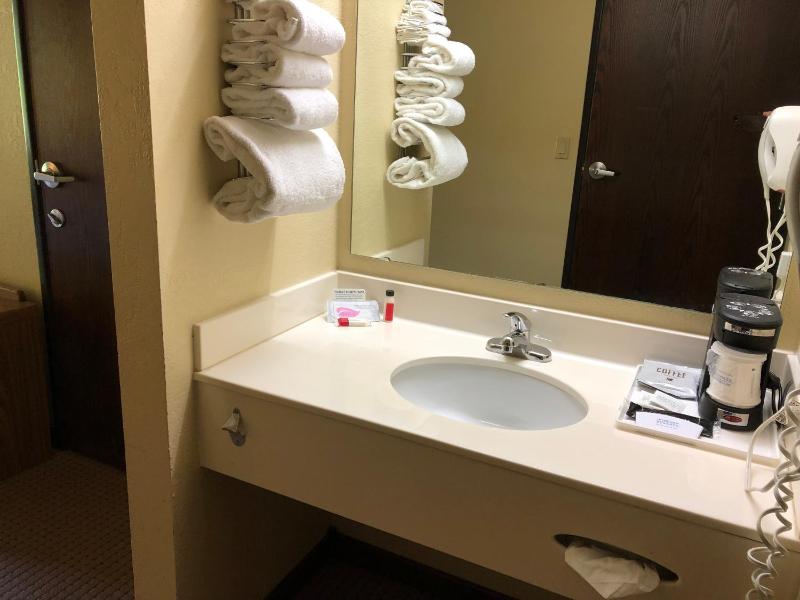 King Room - Disability Access/Non-Smoking image 4