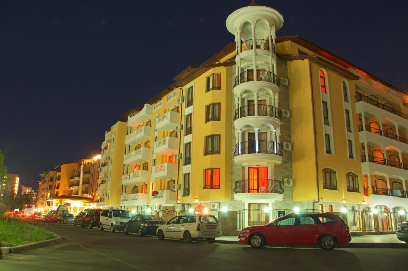 Royal Sun Apartments - image 36