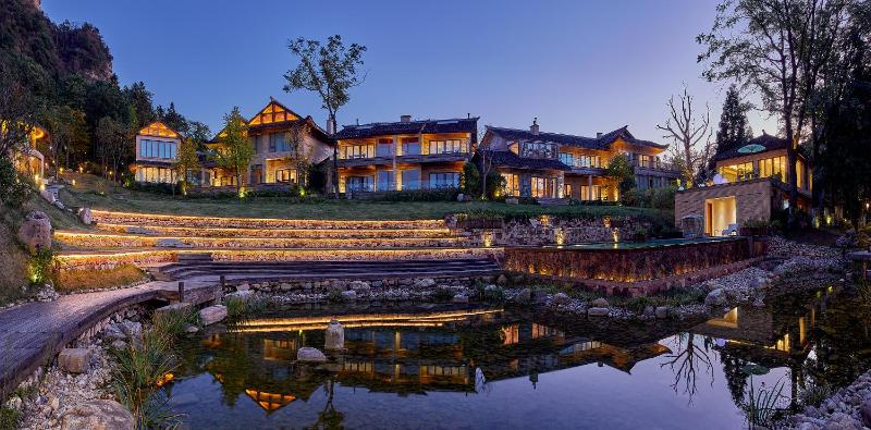 Evergreen Forest Retreat Zhangjiajie Near National Forest Park Avator Park Luxury Nature Escape Free Airport&Train Shuttle Service & Travel itinerary English Speaking Butler - image 10