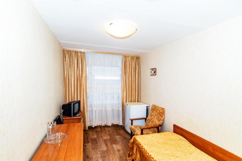 Economy Single Room image 3
