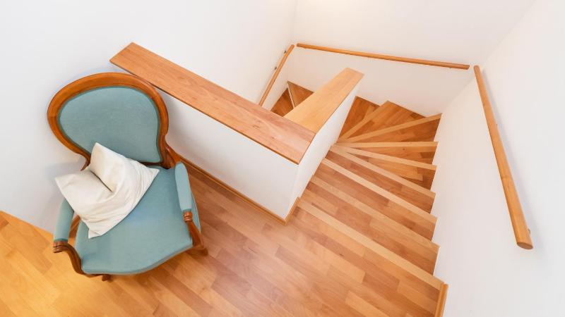 Two Bedroom Maisonette Apartment with Balcony image 2