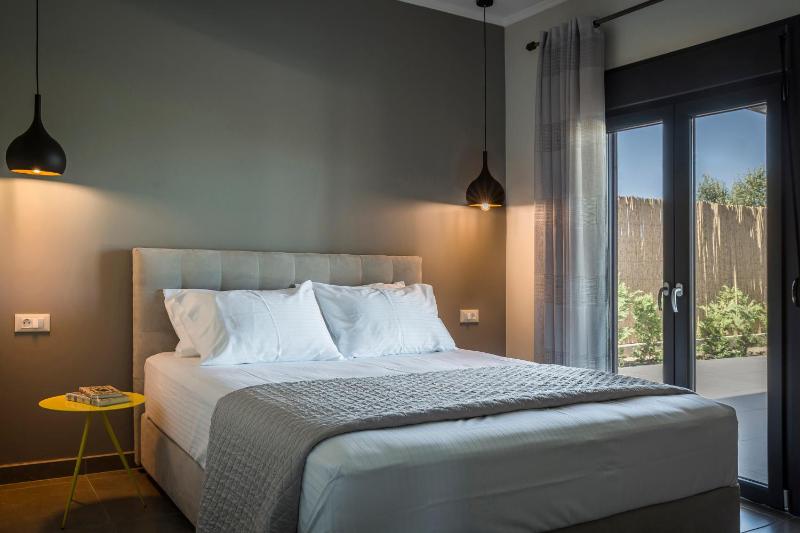 ONAR - LUXURY VILLAS - image 7
