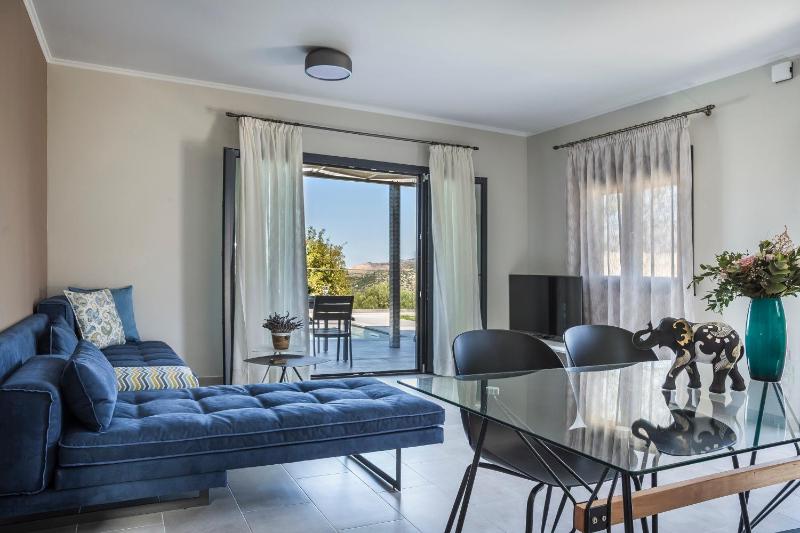 ONAR - LUXURY VILLAS - image 11