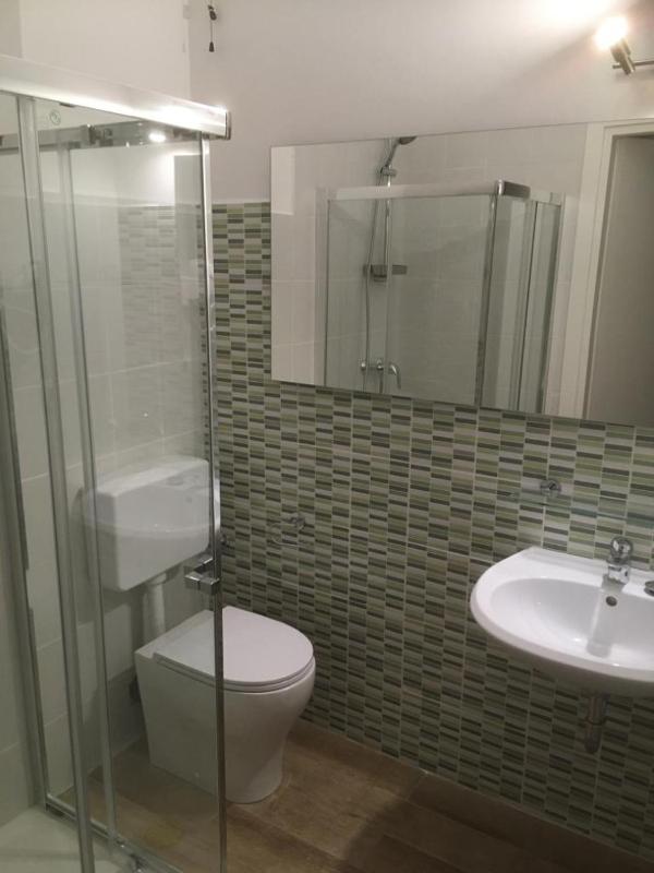 Deluxe Single Room image 3