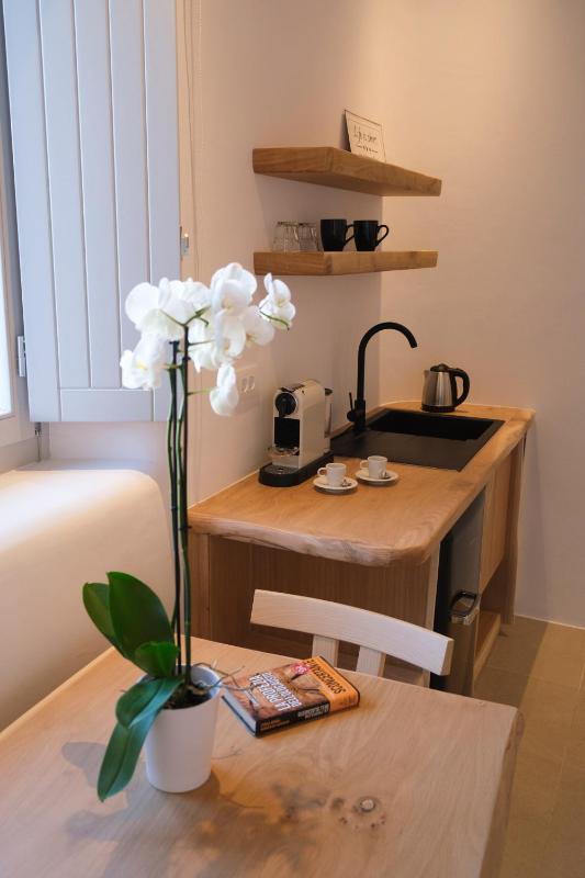 Superior Apartment image 1