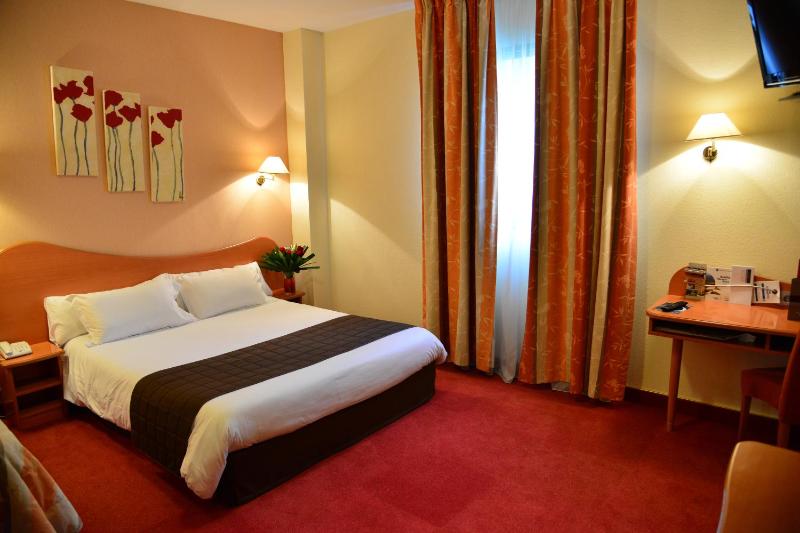 Comfort Single Room image 4
