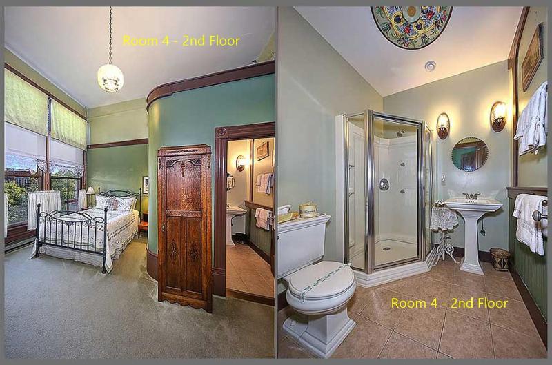 Deluxe Double Room image 3