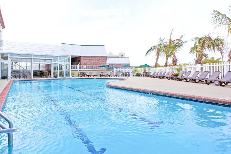 Holiday Inn Express Hotel & Suites Ocean City By IHG - image 8